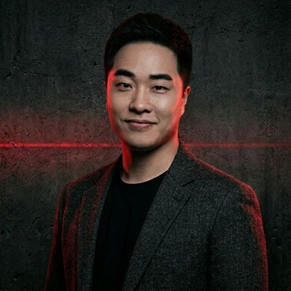 용감한 용팀장 — 현업 셀러 · 부동산 투자자 · 직장인 · 육아아빠